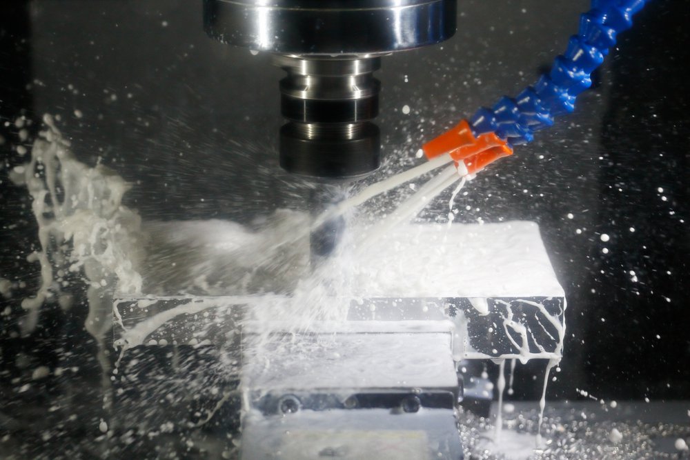 Best Cutting Fluids for Aluminum Machining Applications cover